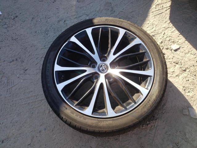 Photo 11 VIN: 4T1B11HK3JU666289 - TOYOTA CAMRY L 