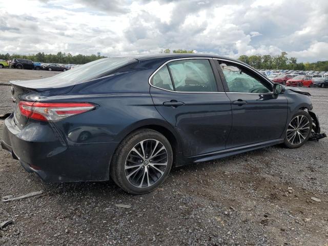 Photo 2 VIN: 4T1B11HK3JU668303 - TOYOTA CAMRY L 