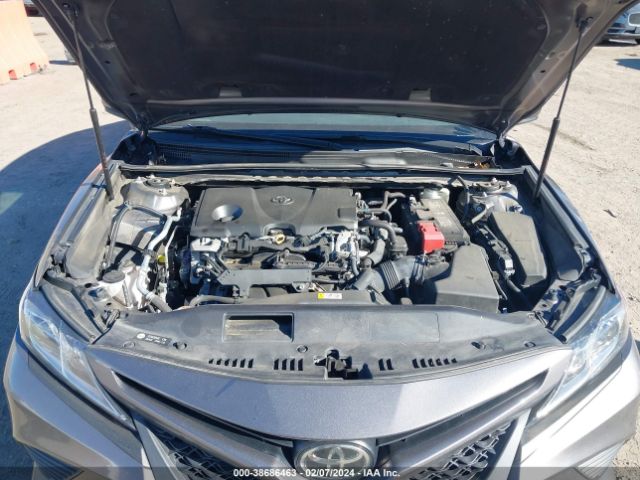 Photo 9 VIN: 4T1B11HK3JU669791 - TOYOTA CAMRY 