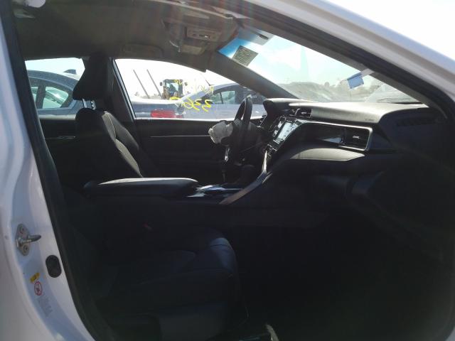 Photo 4 VIN: 4T1B11HK3KU169020 - TOYOTA CAMRY 