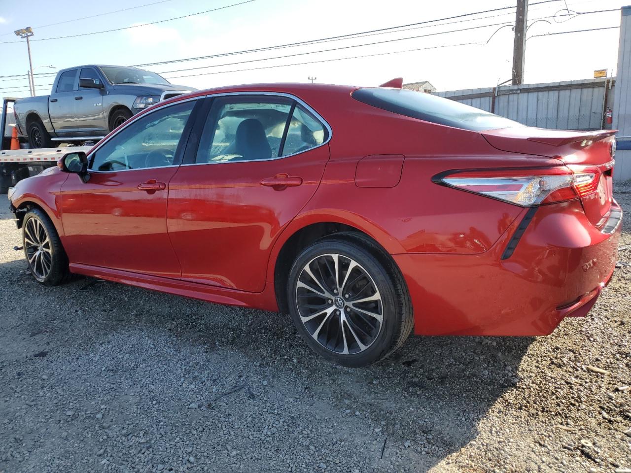 Photo 1 VIN: 4T1B11HK3KU170250 - TOYOTA CAMRY 