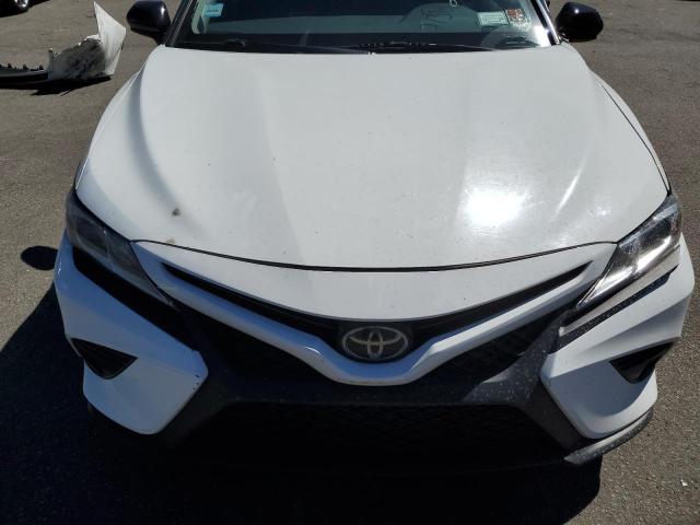 Photo 10 VIN: 4T1B11HK3KU213971 - TOYOTA CAMRY 