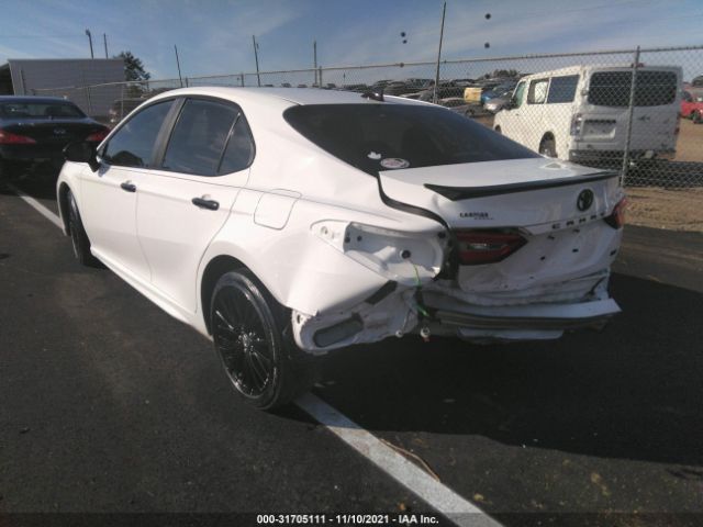 Photo 2 VIN: 4T1B11HK3KU234254 - TOYOTA CAMRY 