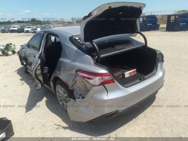 Photo 2 VIN: 4T1B11HK3KU253189 - TOYOTA CAMRY 