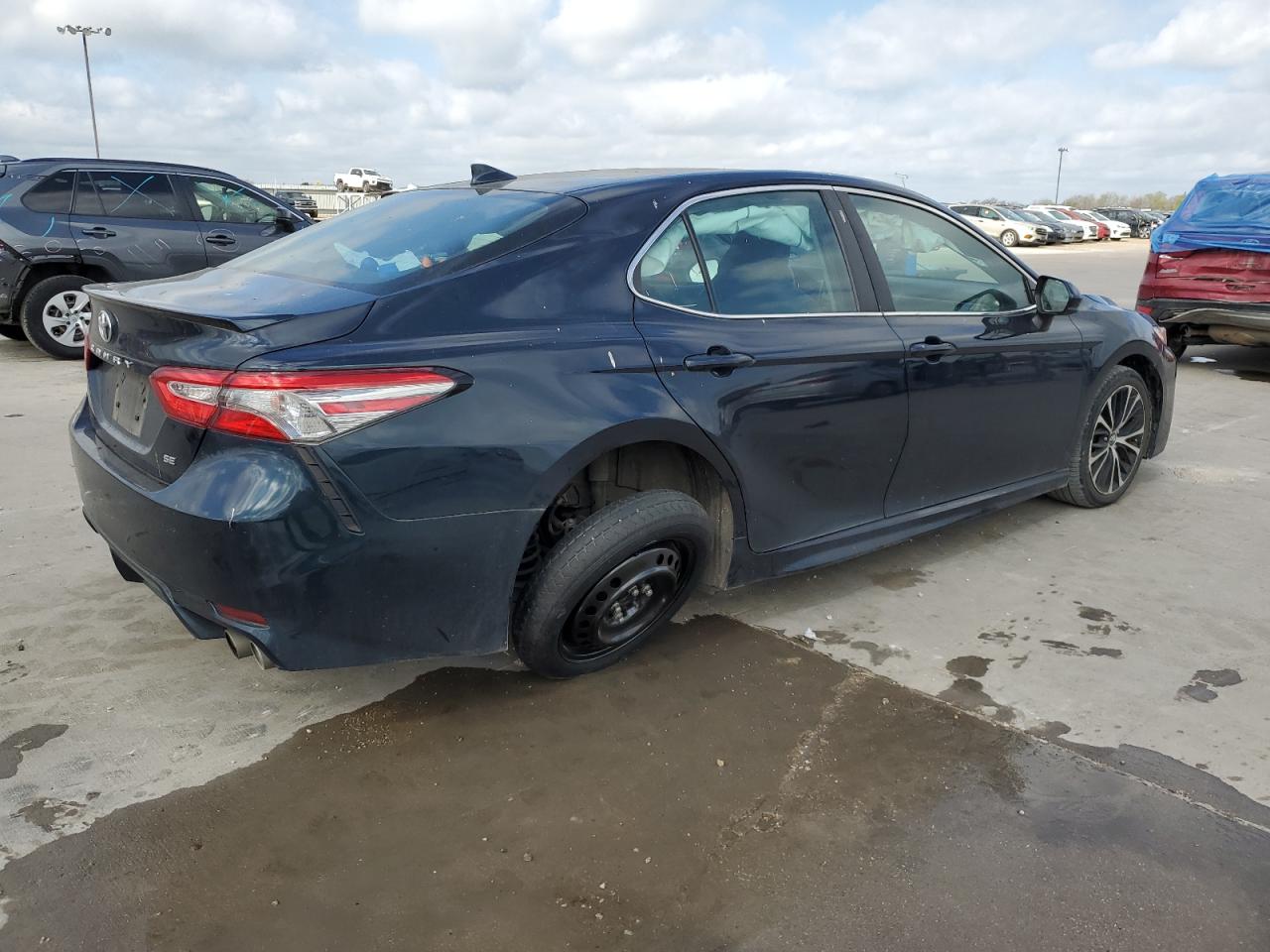 Photo 2 VIN: 4T1B11HK3KU256464 - TOYOTA CAMRY 