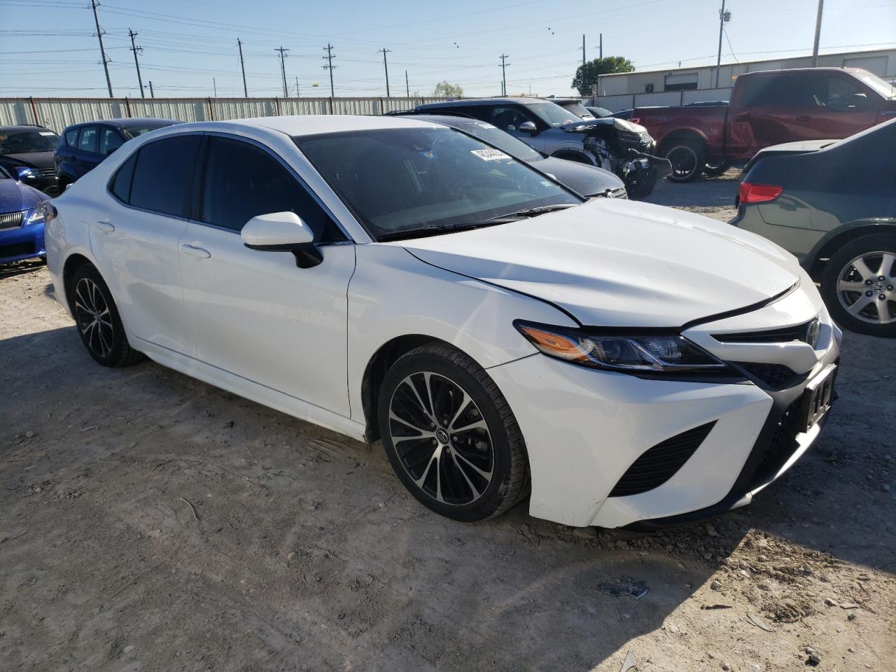 Photo 3 VIN: 4T1B11HK3KU275029 - TOYOTA CAMRY 