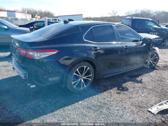 Photo 3 VIN: 4T1B11HK3KU282482 - TOYOTA CAMRY 