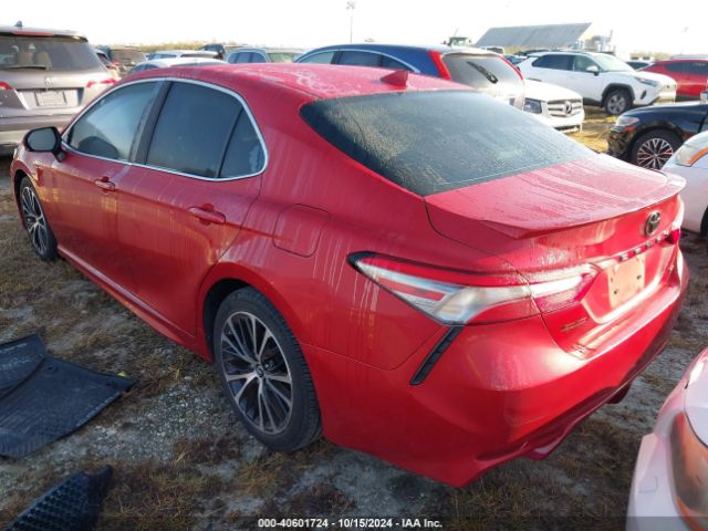 Photo 2 VIN: 4T1B11HK3KU295216 - TOYOTA CAMRY 