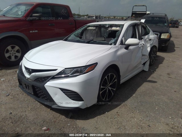 Photo 1 VIN: 4T1B11HK3KU682784 - TOYOTA CAMRY 