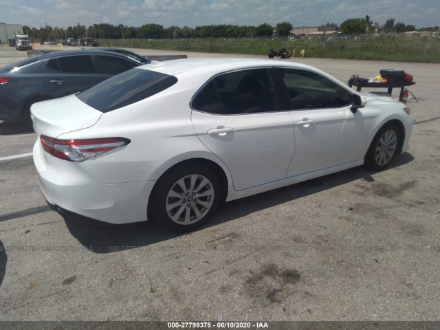 Photo 3 VIN: 4T1B11HK3KU711426 - TOYOTA CAMRY 