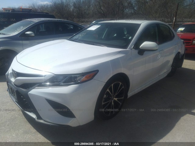 Photo 1 VIN: 4T1B11HK3KU726203 - TOYOTA CAMRY 