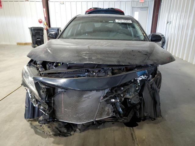 Photo 4 VIN: 4T1B11HK3KU798583 - TOYOTA CAMRY 