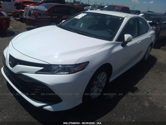 Photo 1 VIN: 4T1B11HK3KU803586 - TOYOTA CAMRY 