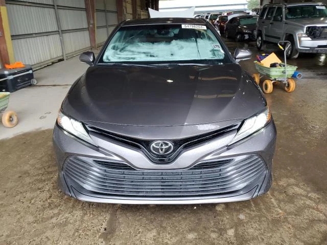 Photo 4 VIN: 4T1B11HK3KU804804 - TOYOTA CAMRY L 