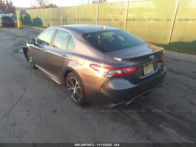 Photo 2 VIN: 4T1B11HK3KU809419 - TOYOTA CAMRY 