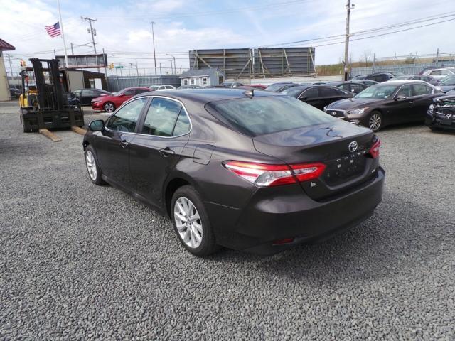 Photo 2 VIN: 4T1B11HK3KU811963 - TOYOTA CAMRY L 