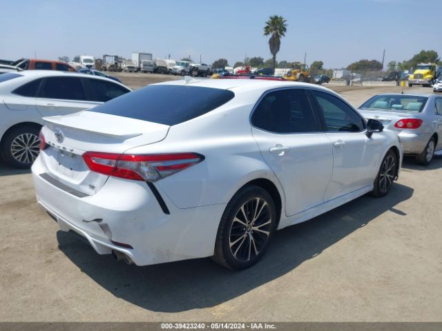 Photo 3 VIN: 4T1B11HK3KU831419 - TOYOTA CAMRY 