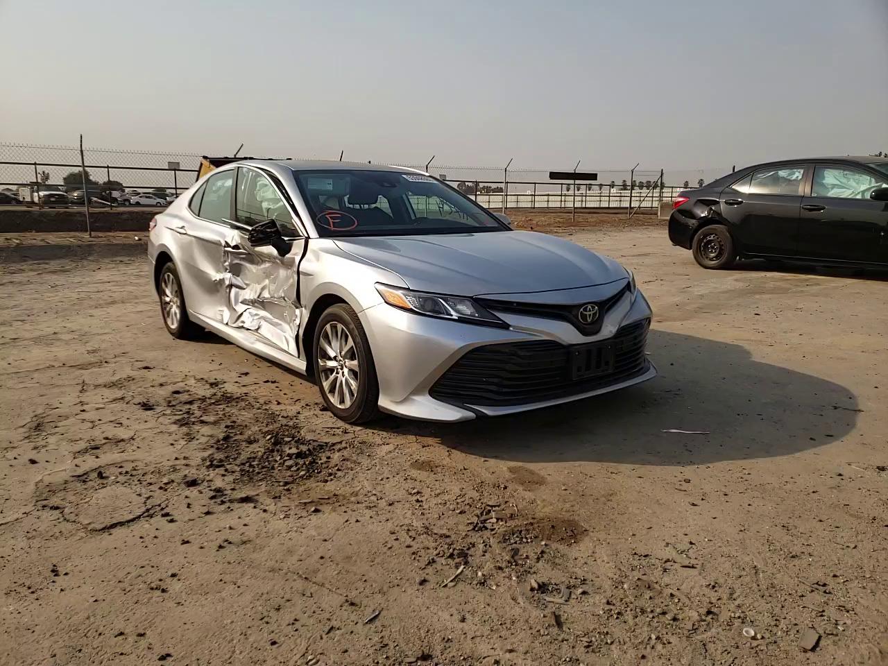 Photo 10 VIN: 4T1B11HK3KU844879 - TOYOTA CAMRY L 