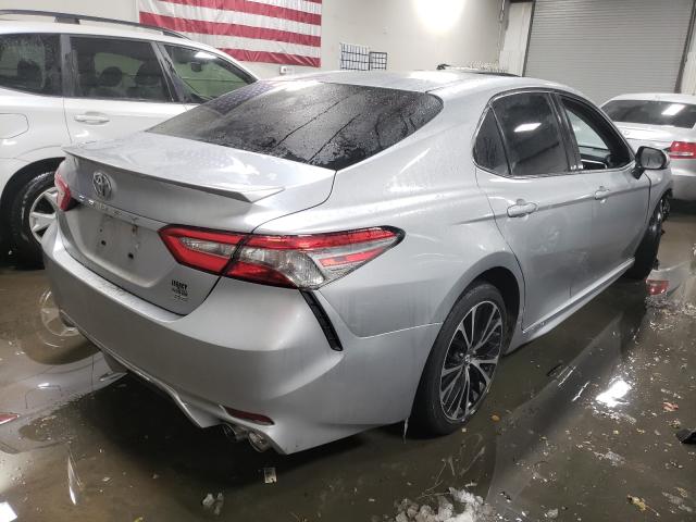 Photo 3 VIN: 4T1B11HK4JU004852 - TOYOTA CAMRY L 