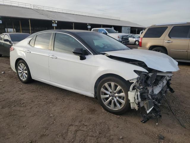 Photo 3 VIN: 4T1B11HK4JU005841 - TOYOTA CAMRY 