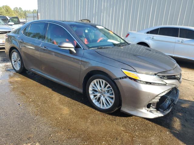 Photo 3 VIN: 4T1B11HK4JU006892 - TOYOTA CAMRY L 