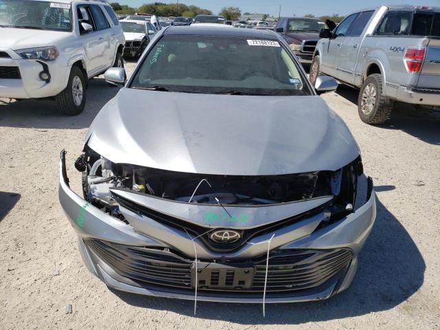 Photo 4 VIN: 4T1B11HK4JU013289 - TOYOTA CAMRY 