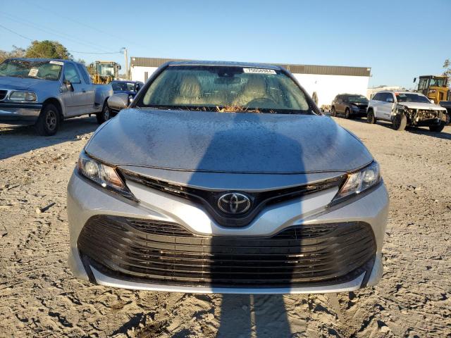 Photo 4 VIN: 4T1B11HK4JU019240 - TOYOTA CAMRY L 