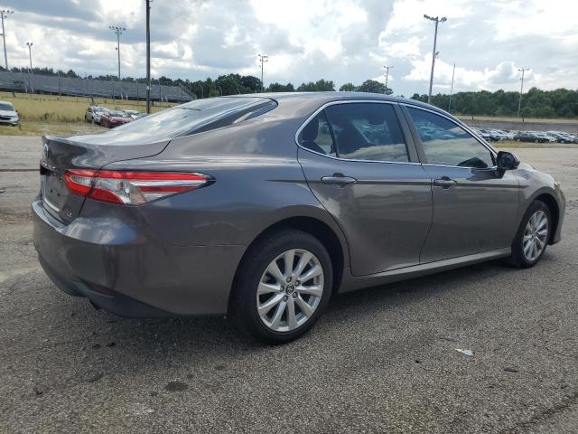 Photo 2 VIN: 4T1B11HK4JU026818 - TOYOTA CAMRY 