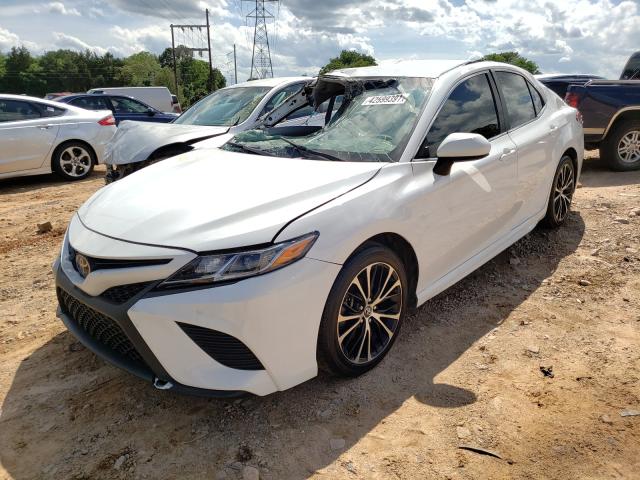 Photo 1 VIN: 4T1B11HK4JU032117 - TOYOTA CAMRY L 