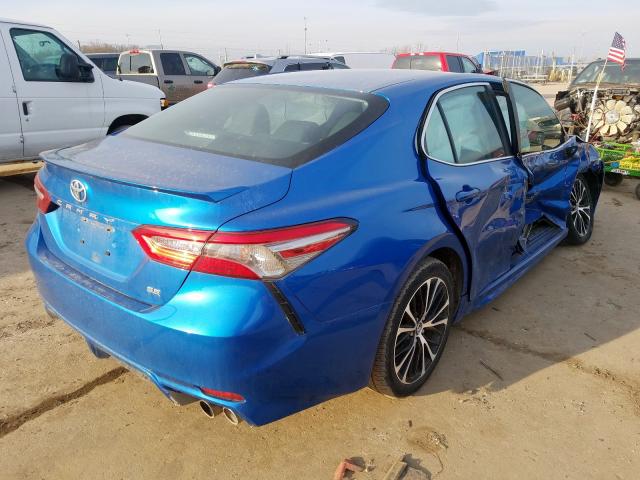 Photo 3 VIN: 4T1B11HK4JU032179 - TOYOTA CAMRY 