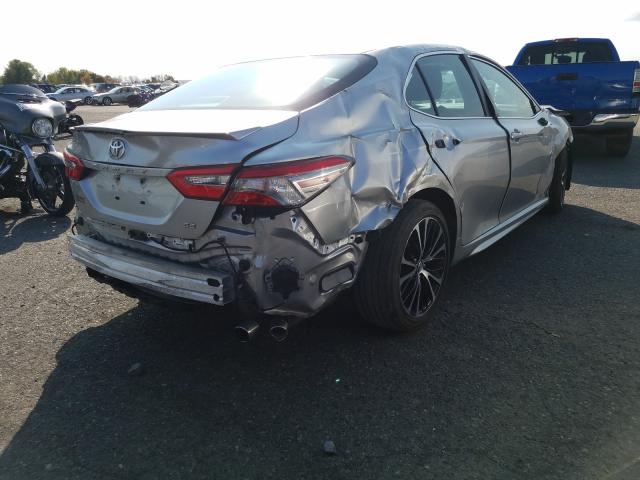 Photo 3 VIN: 4T1B11HK4JU032456 - TOYOTA CAMRY L 