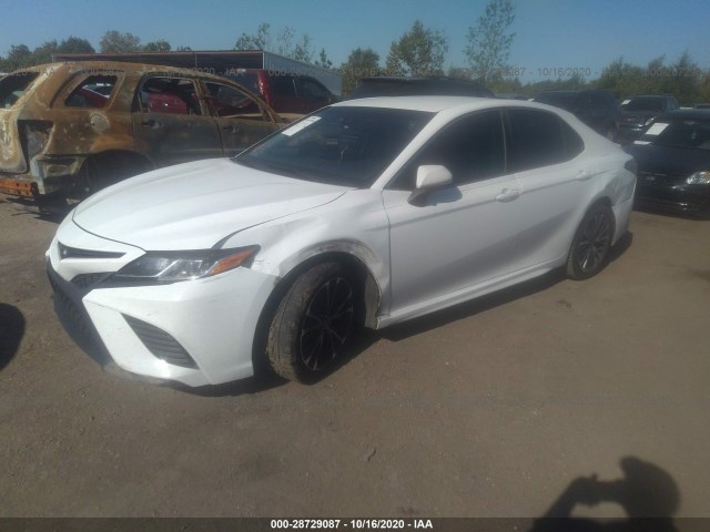 Photo 1 VIN: 4T1B11HK4JU042243 - TOYOTA CAMRY 