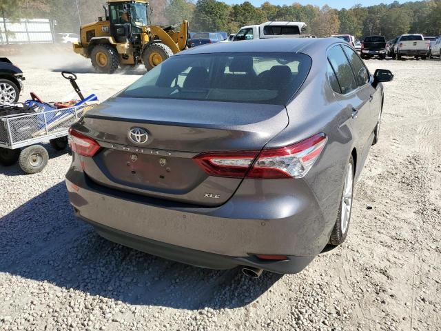 Photo 3 VIN: 4T1B11HK4JU046857 - TOYOTA CAMRY L 