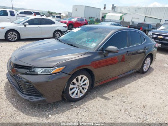 Photo 1 VIN: 4T1B11HK4JU048222 - TOYOTA CAMRY 