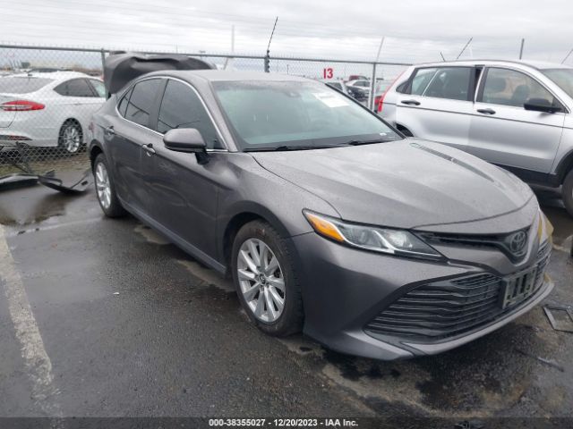 Photo 0 VIN: 4T1B11HK4JU058166 - TOYOTA CAMRY 