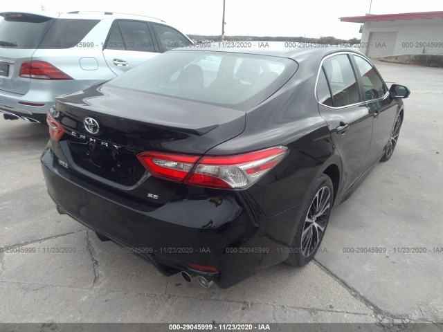 Photo 3 VIN: 4T1B11HK4JU059379 - TOYOTA CAMRY 