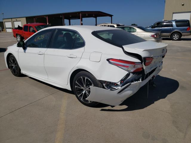 Photo 2 VIN: 4T1B11HK4JU073427 - TOYOTA CAMRY L 