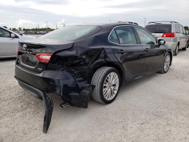 Photo 3 VIN: 4T1B11HK4JU073945 - TOYOTA CAMRY L 