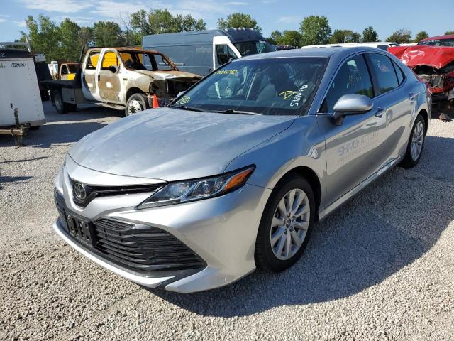 Photo 1 VIN: 4T1B11HK4JU077591 - TOYOTA CAMRY L 