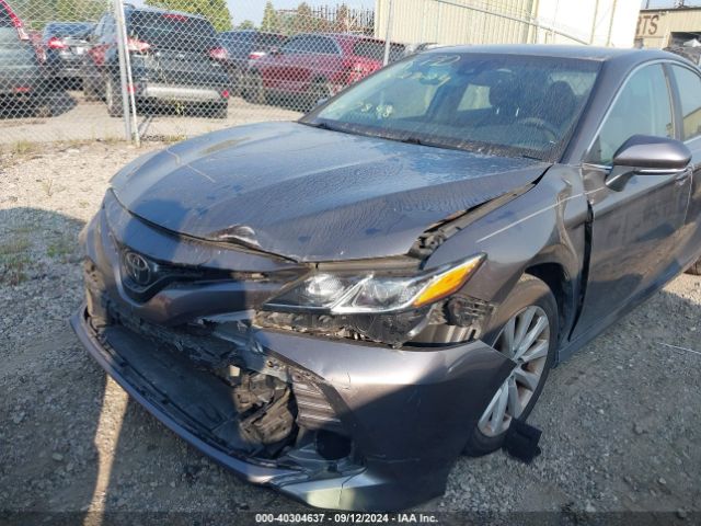 Photo 5 VIN: 4T1B11HK4JU077848 - TOYOTA CAMRY 