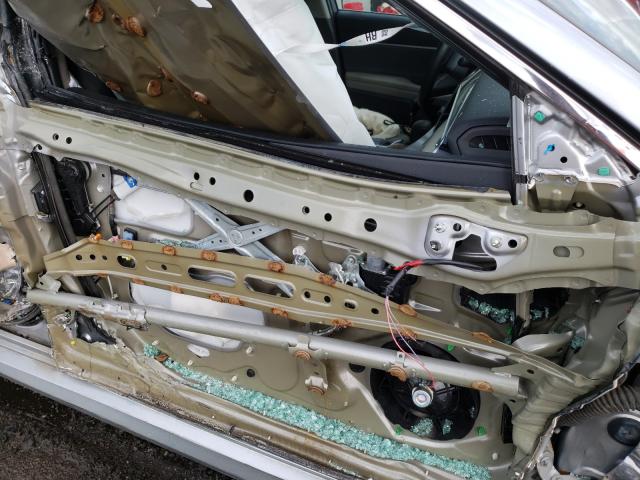 Photo 8 VIN: 4T1B11HK4JU085156 - TOYOTA CAMRY L 