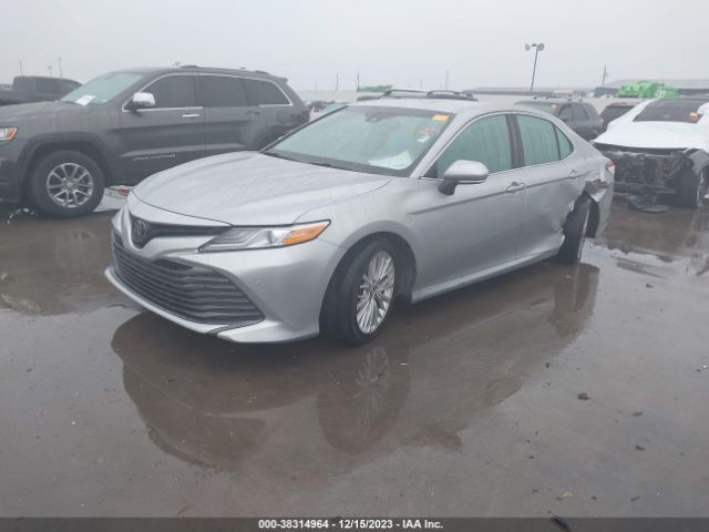 Photo 1 VIN: 4T1B11HK4JU086114 - TOYOTA CAMRY 