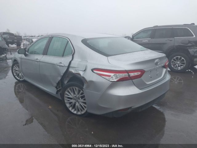 Photo 5 VIN: 4T1B11HK4JU086114 - TOYOTA CAMRY 