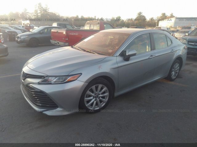 Photo 1 VIN: 4T1B11HK4JU090759 - TOYOTA CAMRY 