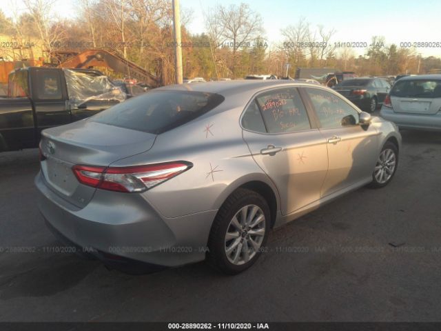 Photo 3 VIN: 4T1B11HK4JU090759 - TOYOTA CAMRY 