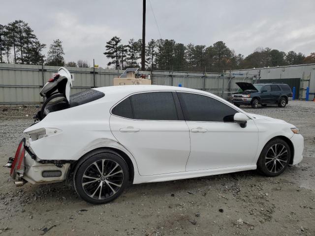 Photo 2 VIN: 4T1B11HK4JU101209 - TOYOTA CAMRY 