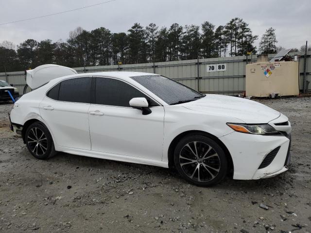 Photo 3 VIN: 4T1B11HK4JU101209 - TOYOTA CAMRY 