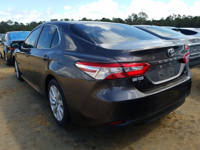 Photo 2 VIN: 4T1B11HK4JU106300 - TOYOTA CAMRY L 