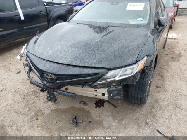 Photo 5 VIN: 4T1B11HK4JU108547 - TOYOTA CAMRY 