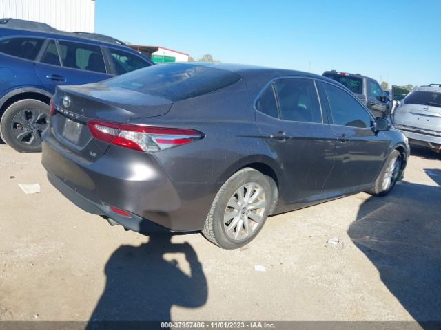 Photo 3 VIN: 4T1B11HK4JU109469 - TOYOTA CAMRY 